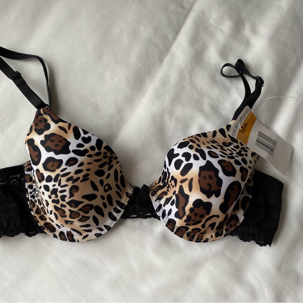 Brand new Maidenform Anima print underwire 32A Bra